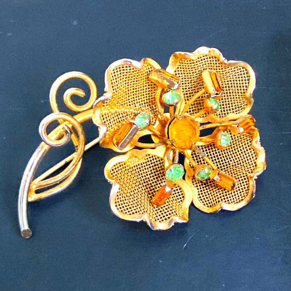 Sweet Bond Boyd floral brooch of gilt sterling mesh